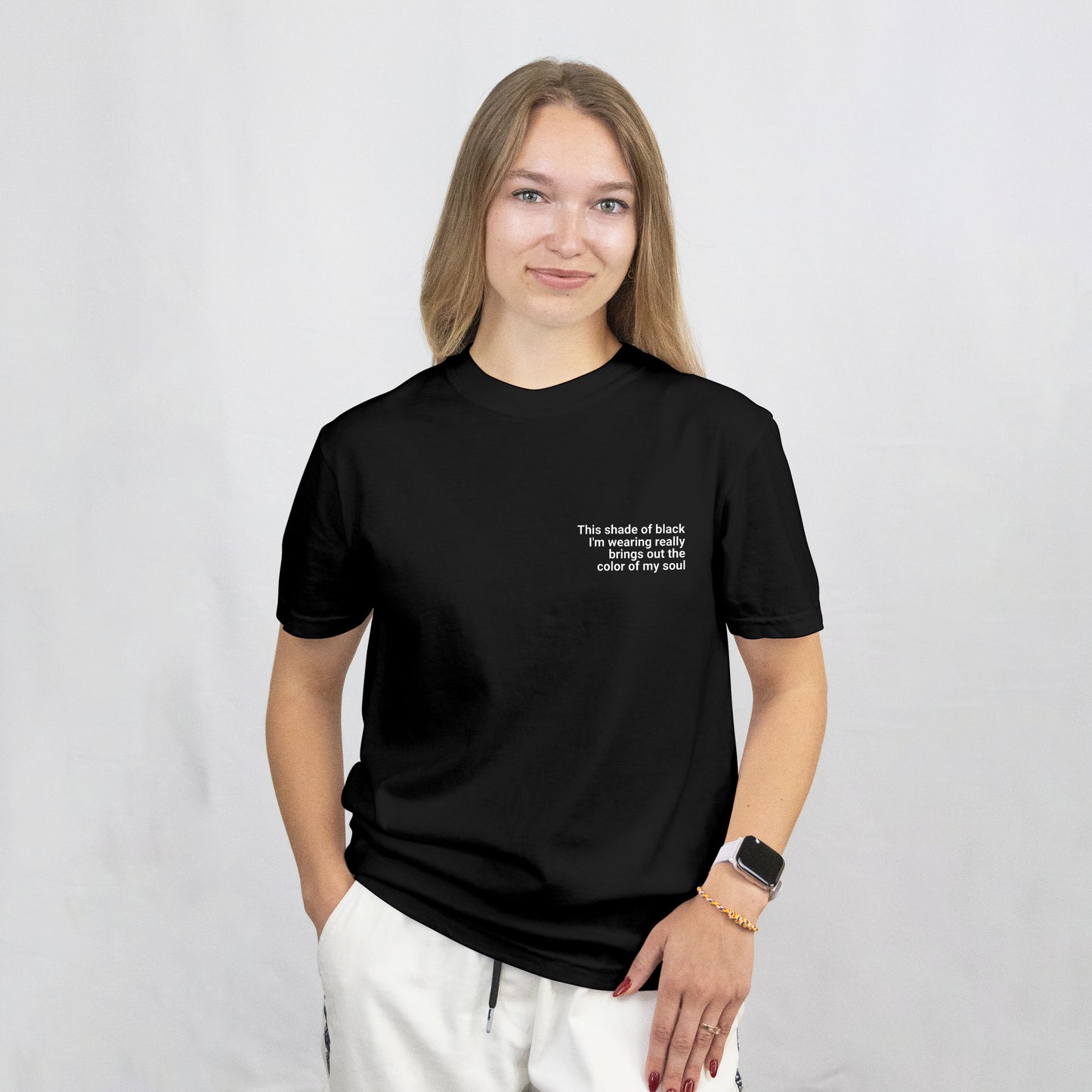 T-Shirt Shade of black