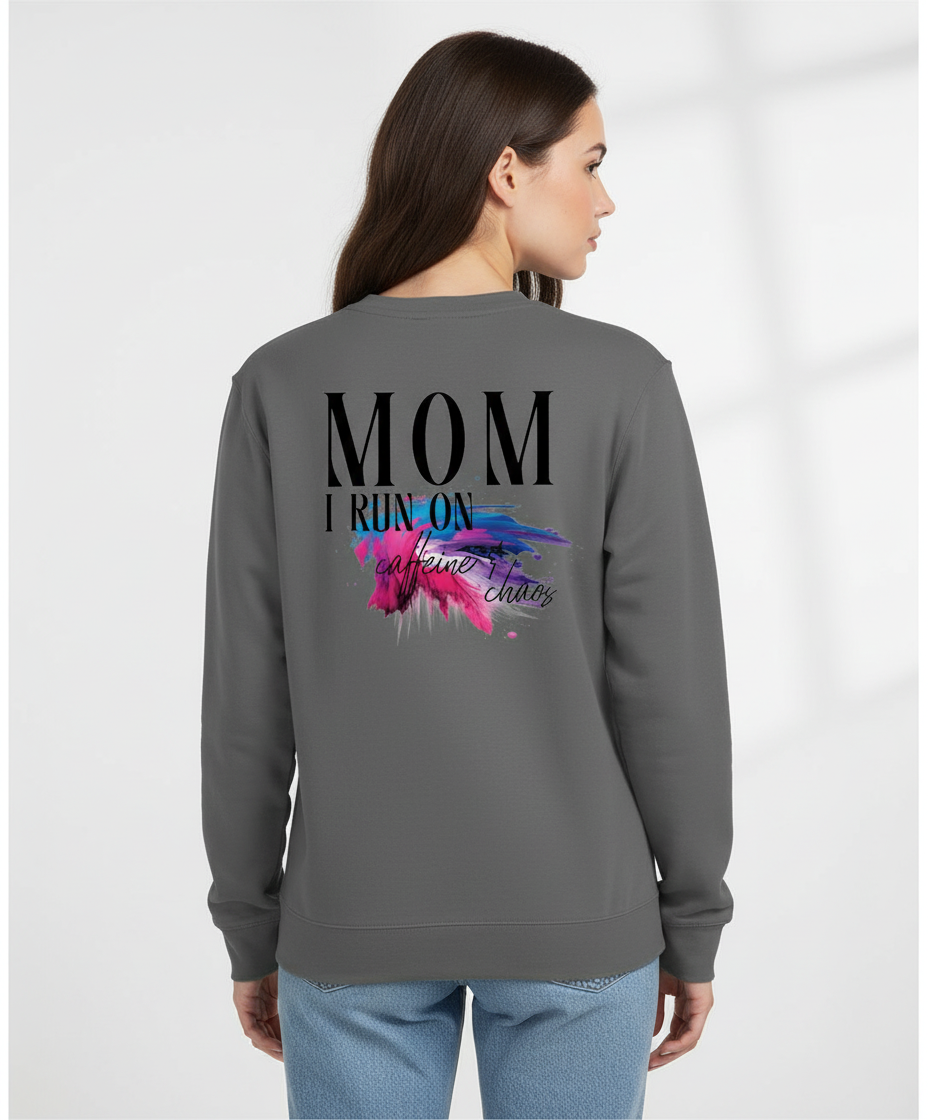 Trui MOM i run on caffeine and chaos