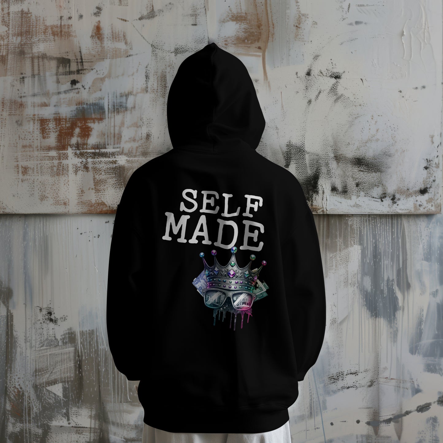 zwarte hoodie met self made tekst van P&R Design vergelijkbaar met adiddas-stijl
